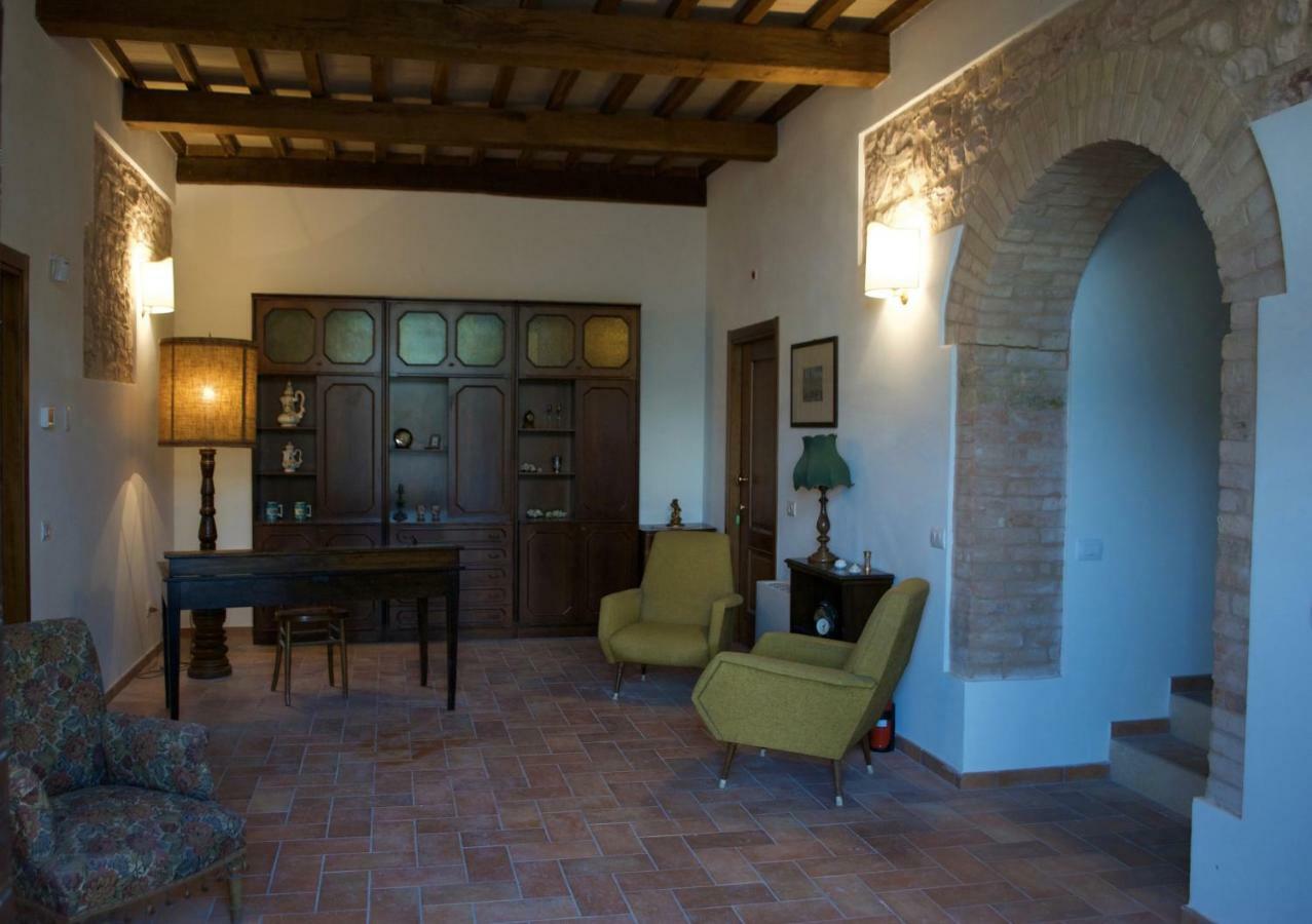 Villa Licinia Foligno Exterior photo